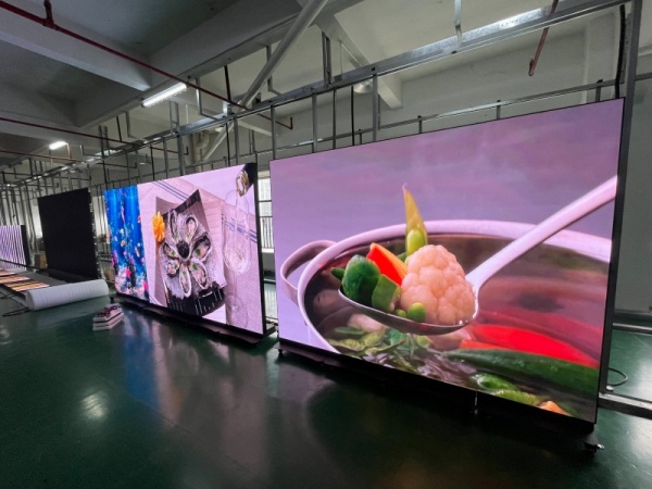 P1.86 GOB Led Poster Display-1